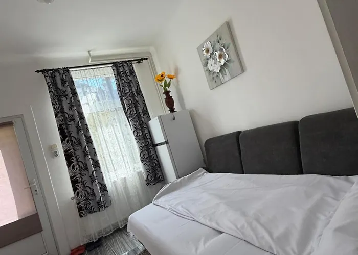 Middle House Braşov